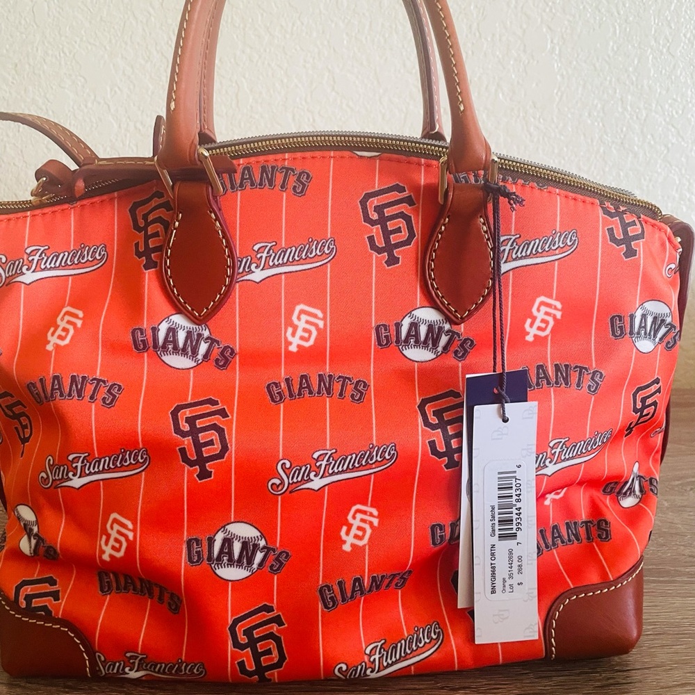 San Fran Giants satchel Dooney and Bourke